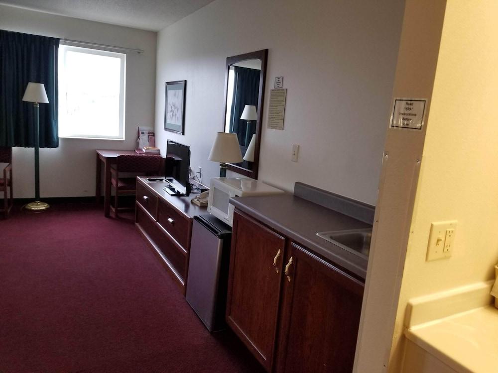 Bilmar Inn & Suites by Hotel O Hwy 77 photo 19