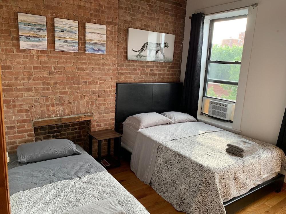 Manhattan Private Bedroom Hostel photo 6