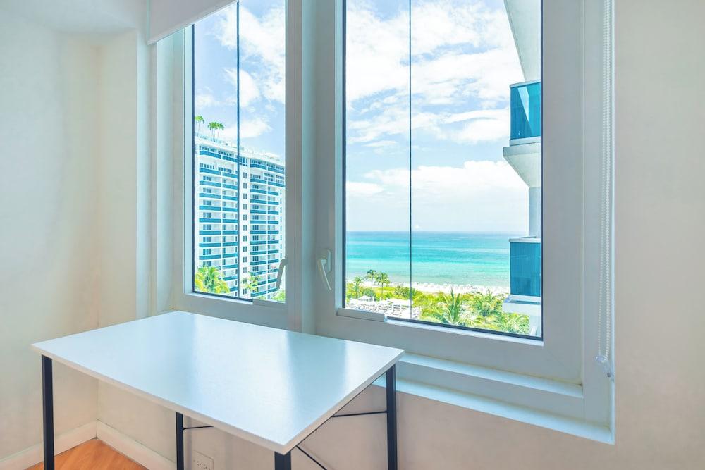 Ocean View Luxury Condo photo 21