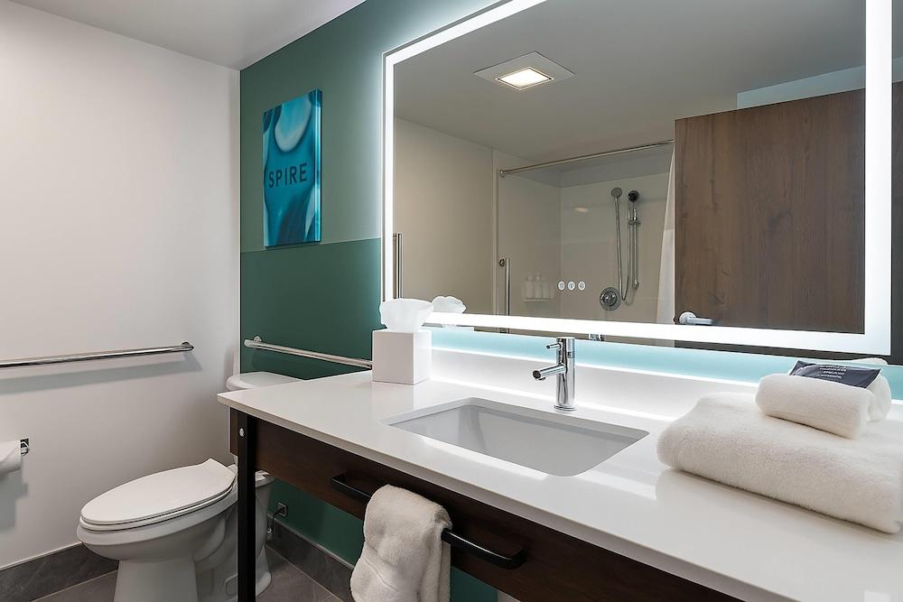 Wingate by Wyndham Geneva at SPIRE Academy photo 25