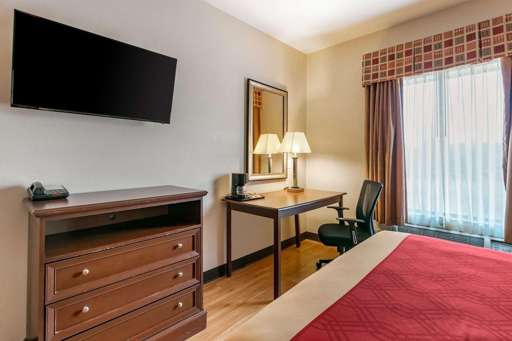 Econo Lodge Eutaw I-20 photo 7