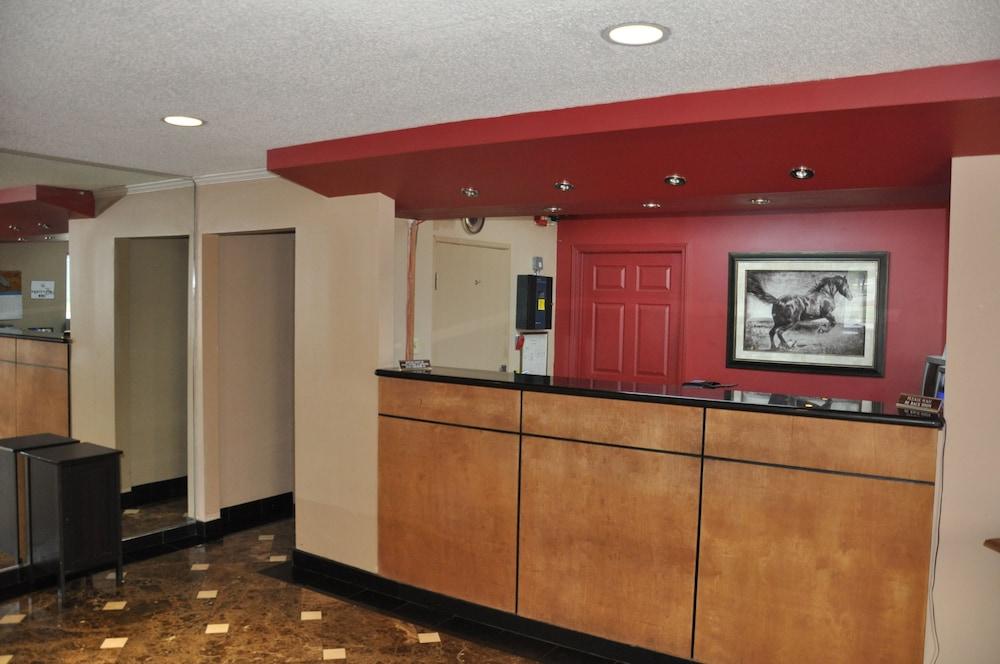 Heritage Inn photo 12