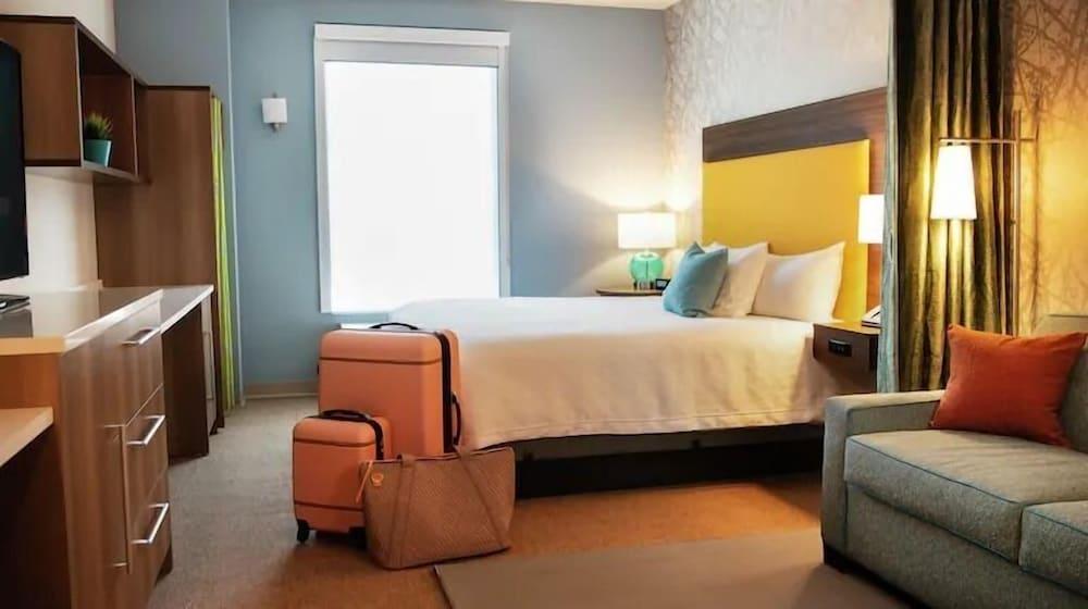 Home2 Suites by Hilton Anderson Downtown photo 5