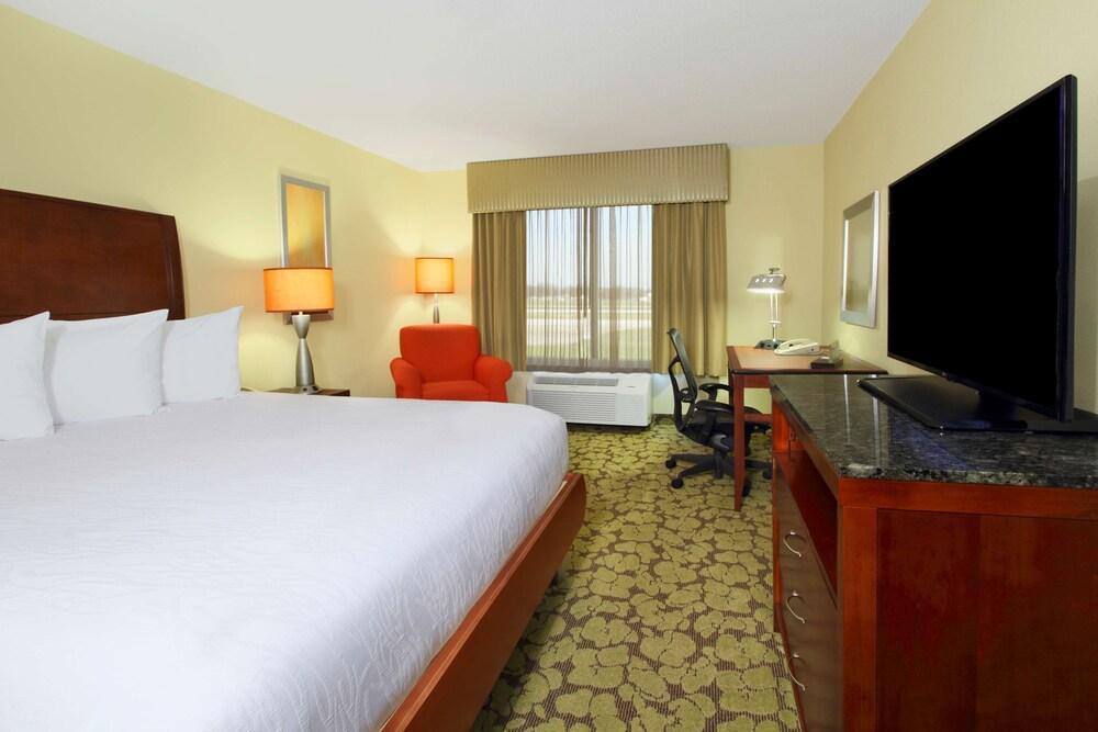 Hilton Garden Inn Columbus Airport photo 26