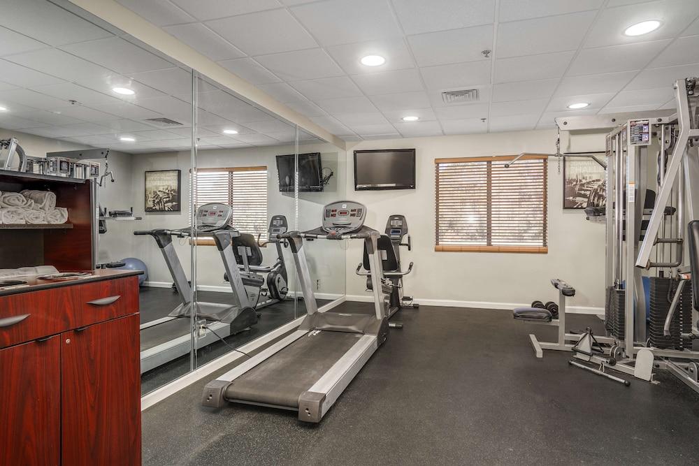 Best Western Plus Swansboro Emerald Isle photo 12