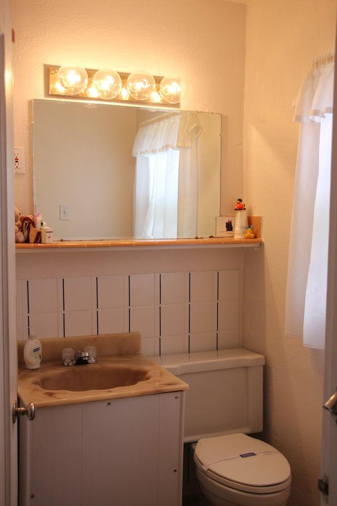 Black Bear Inn photo 68