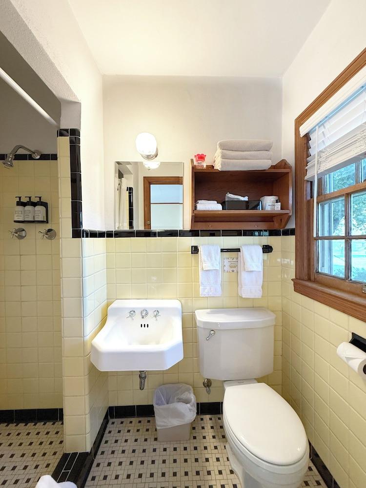 Talley Ho Inn photo 22