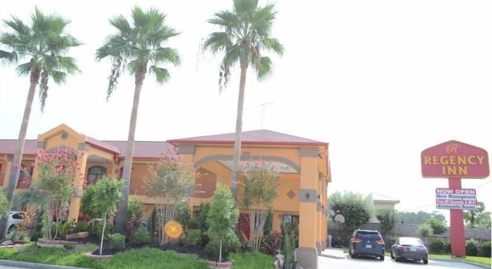 Regency Inn photo 19
