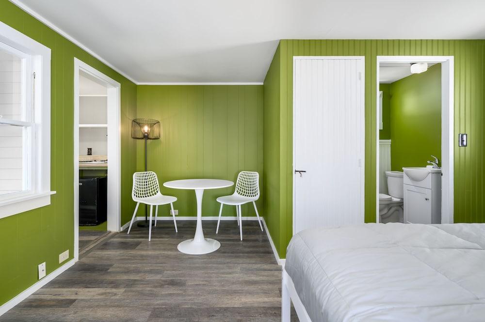 The Beaches Guest Rooms and Cottages photo 8