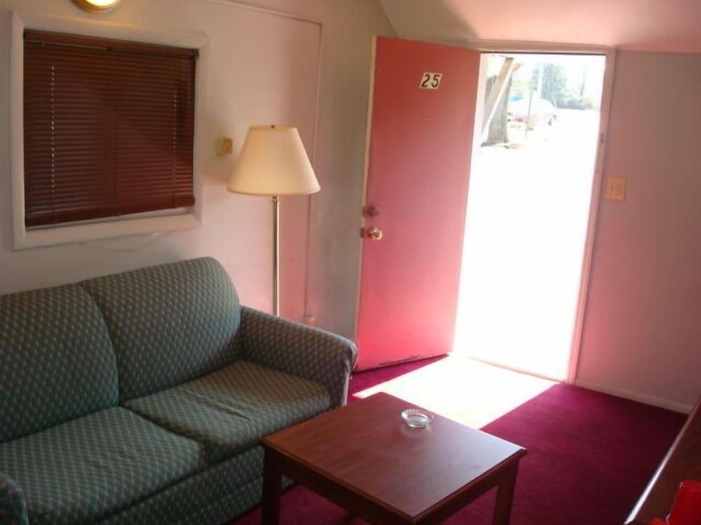 Red Mill Inn Motel photo 2