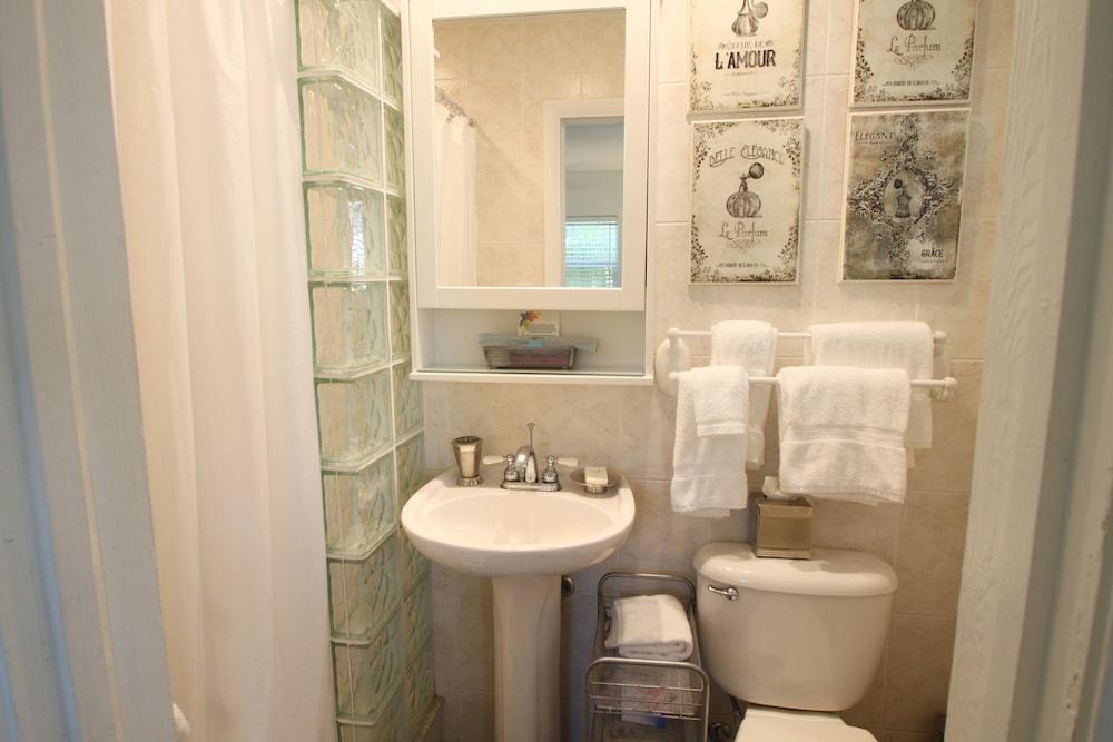 Sea Spray Inn photo 5
