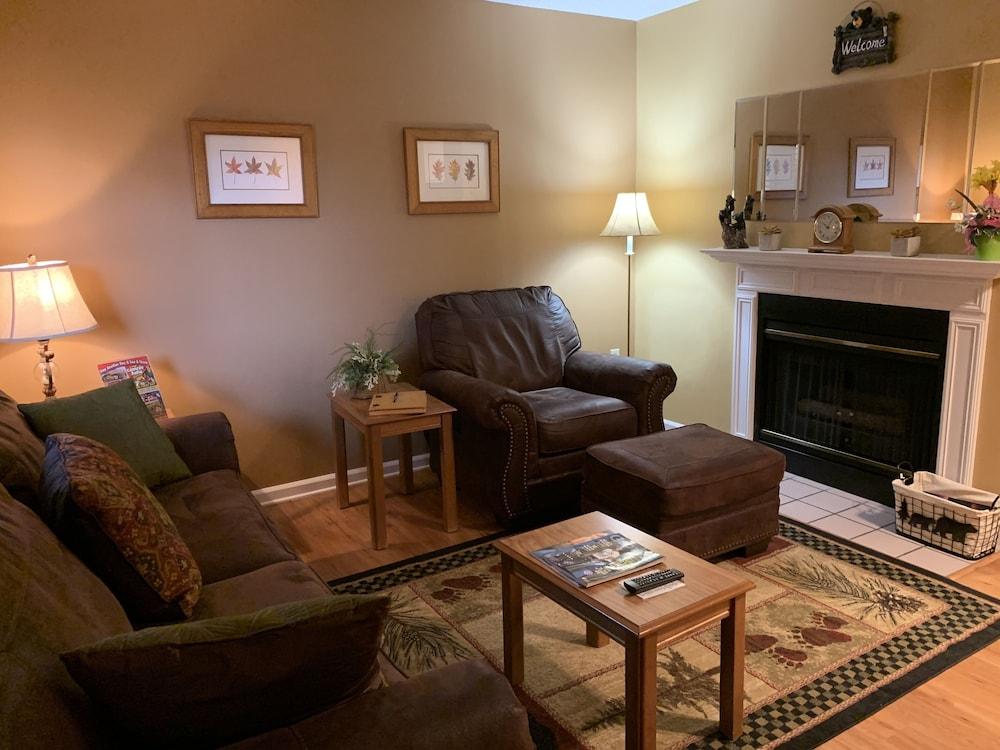 Laurel Inn Condominium photo 75