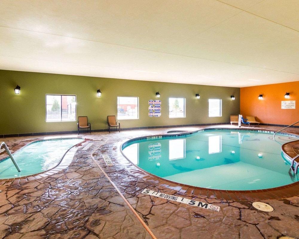 Spark by Hilton Amarillo Western Plaza photo 31