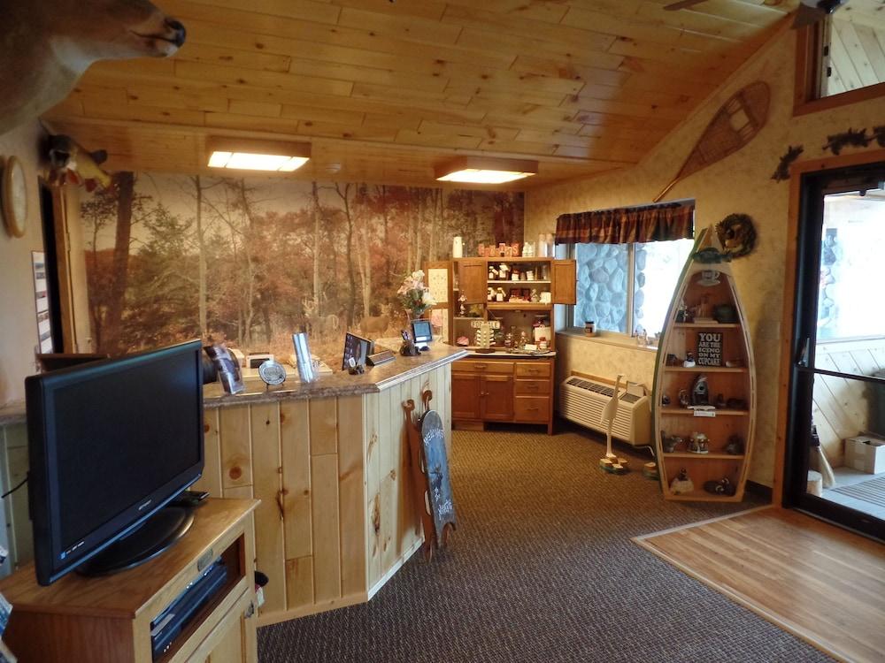 Chicaugon Lake Inn photo 67