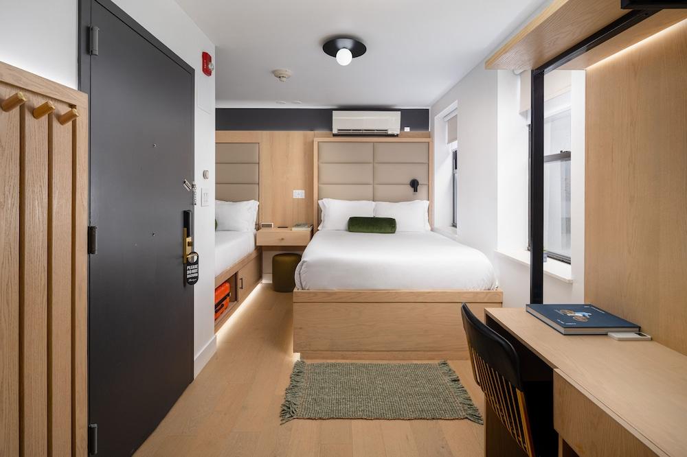 Little Charlie Hotel photo 37