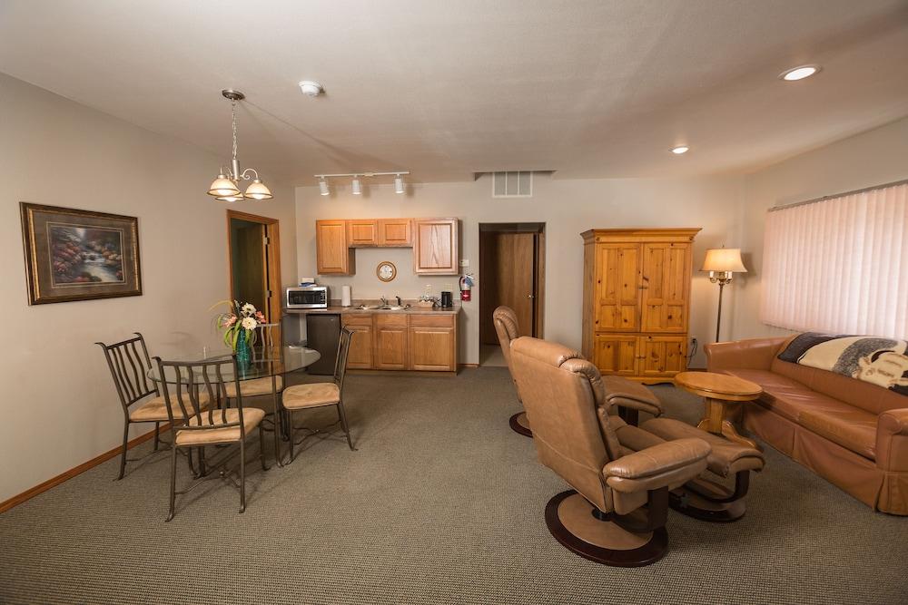 Morrison's Rogue River Lodge photo 37