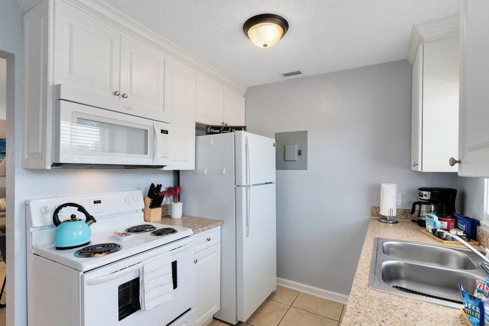 Ocean Harbour Apartment Homes photo 68