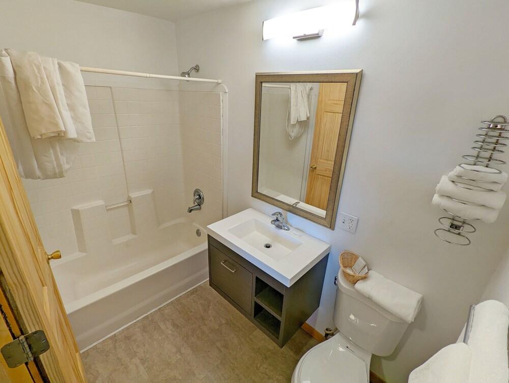 Teton Court Motel photo 10