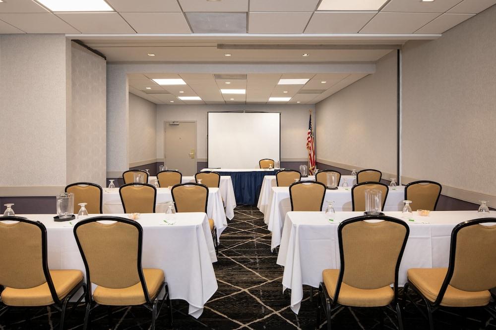 Holiday Inn Washington-College Pk (I-95) by IHG photo 26
