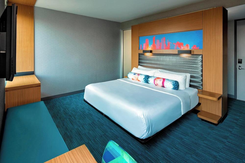 Aloft Milwaukee Downtown photo 14