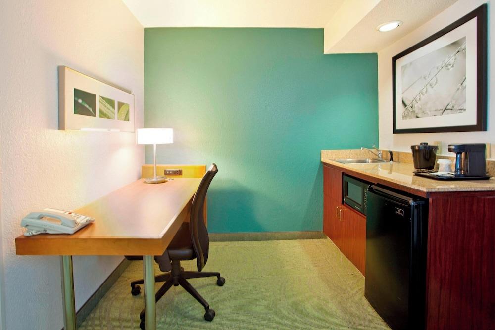 Springhill Suites By Marriott Metro Center photo 12