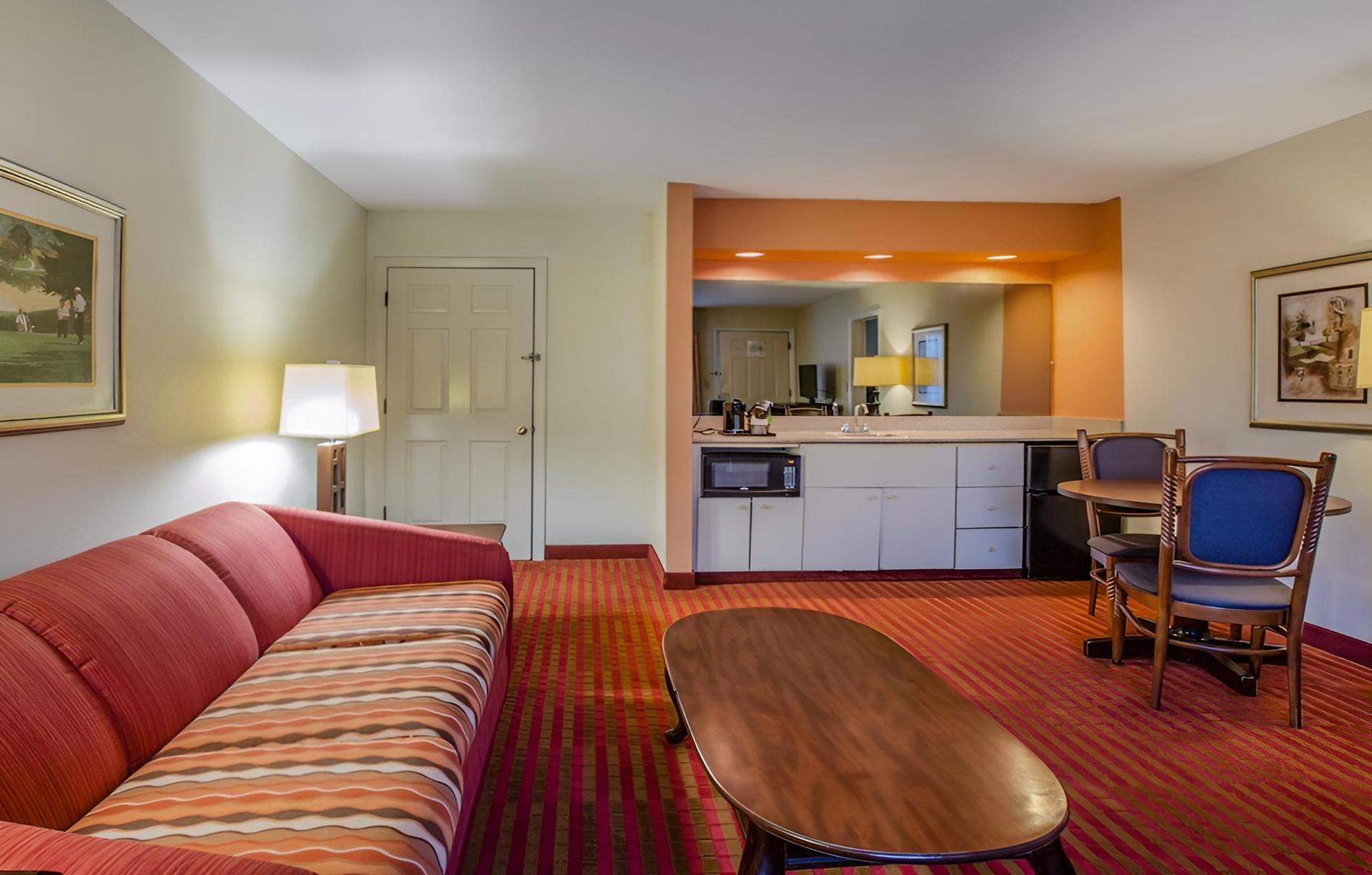 Clarion Suites Augusta photo 4