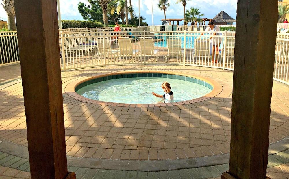Pelican Beach Resort by Colasan photo 48