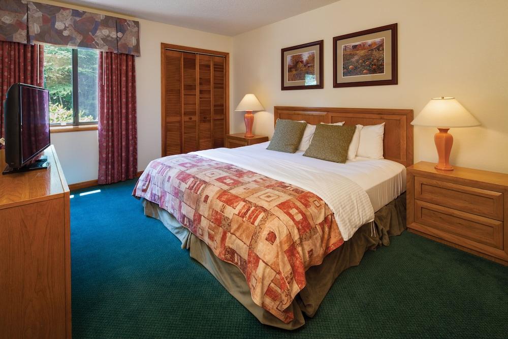 Club Wyndham Resort at Fairfield Sapphire Valley photo 3