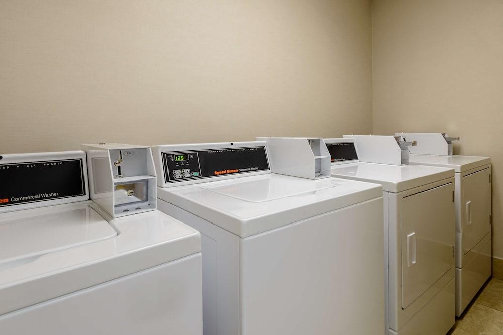 Homewood Suites by Hilton Phoenix - Metro Center photo 22