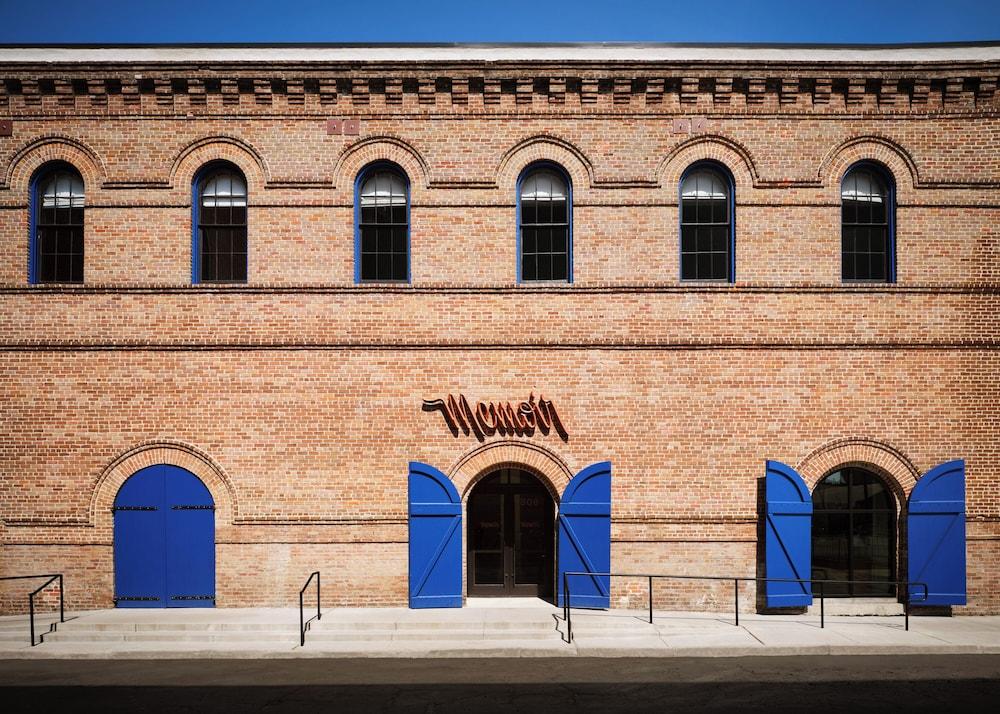 Memoir Warehouse District photo 23