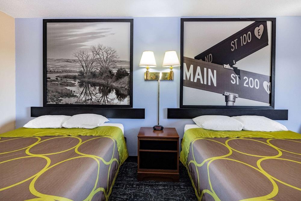Super 8 by Wyndham Valentine NE photo 15