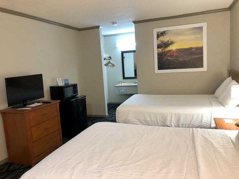Days Inn by Wyndham Manning photo 8