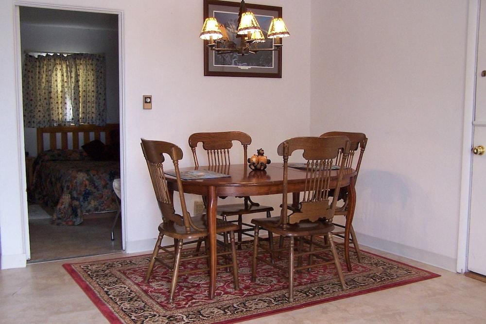 Black Bear Inn photo 17