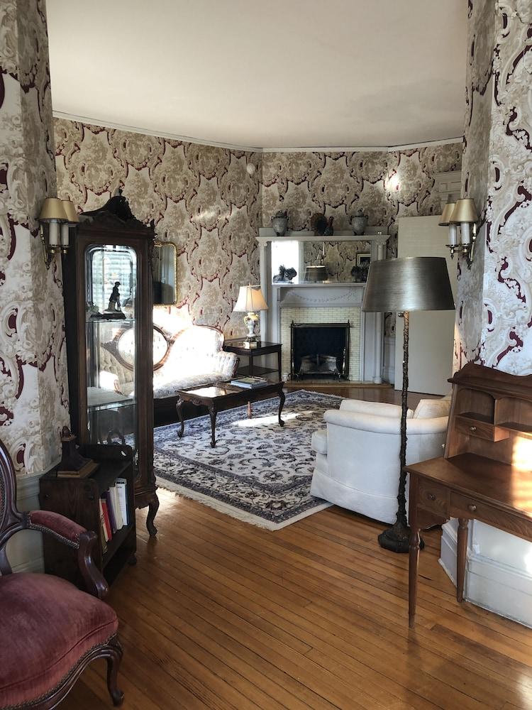 Turkey Hill Inn photo 10