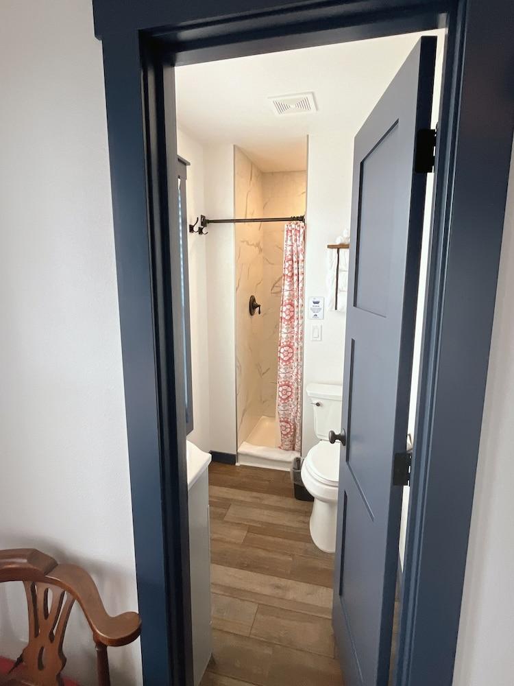 Hyland Hotel photo 28