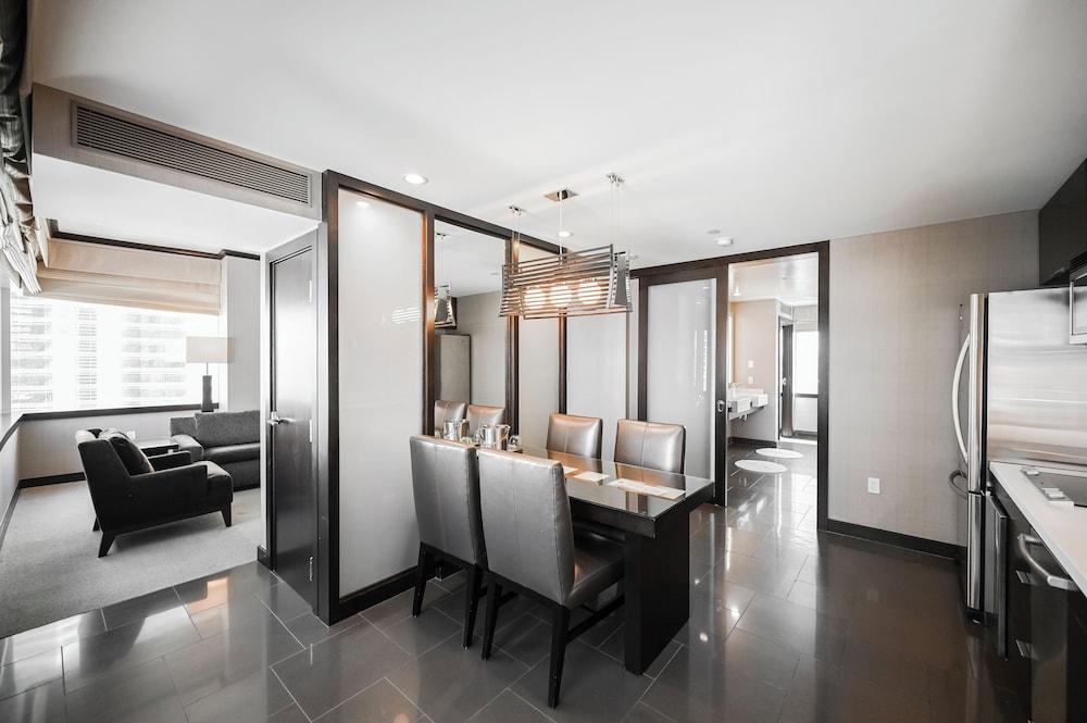 StripViewSuites at Vdara photo 32