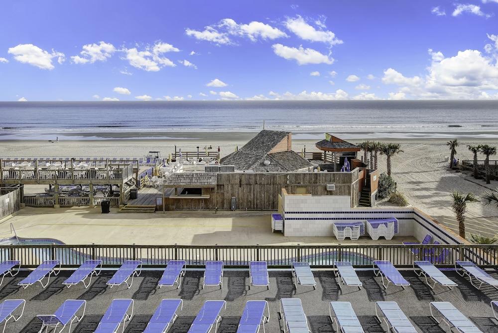 Sands Ocean Club Resort photo 27
