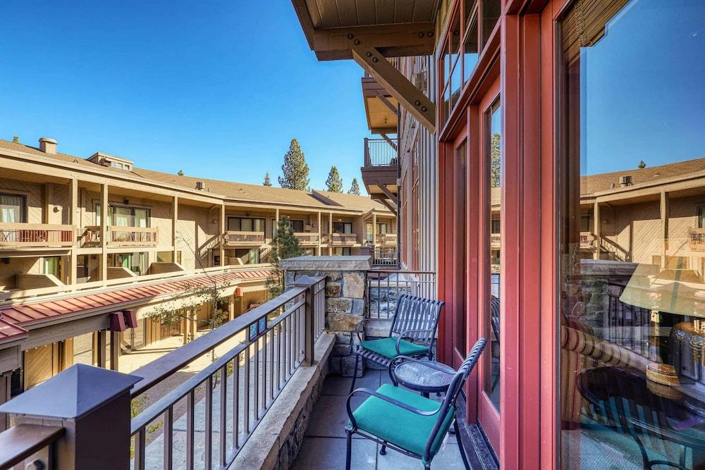 East West Hospitality Tahoe photo 78