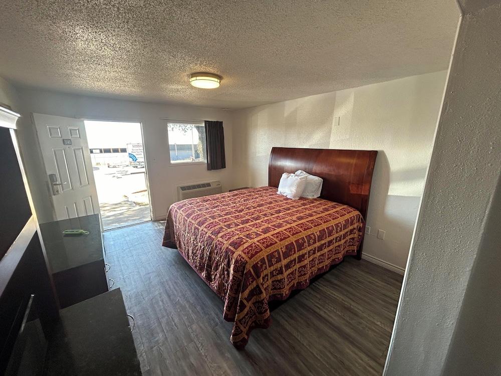 Quest Inn photo 44