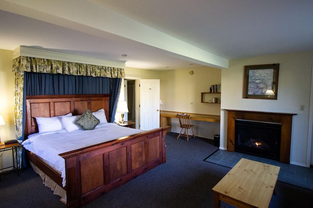 Delamater Inn photo 68