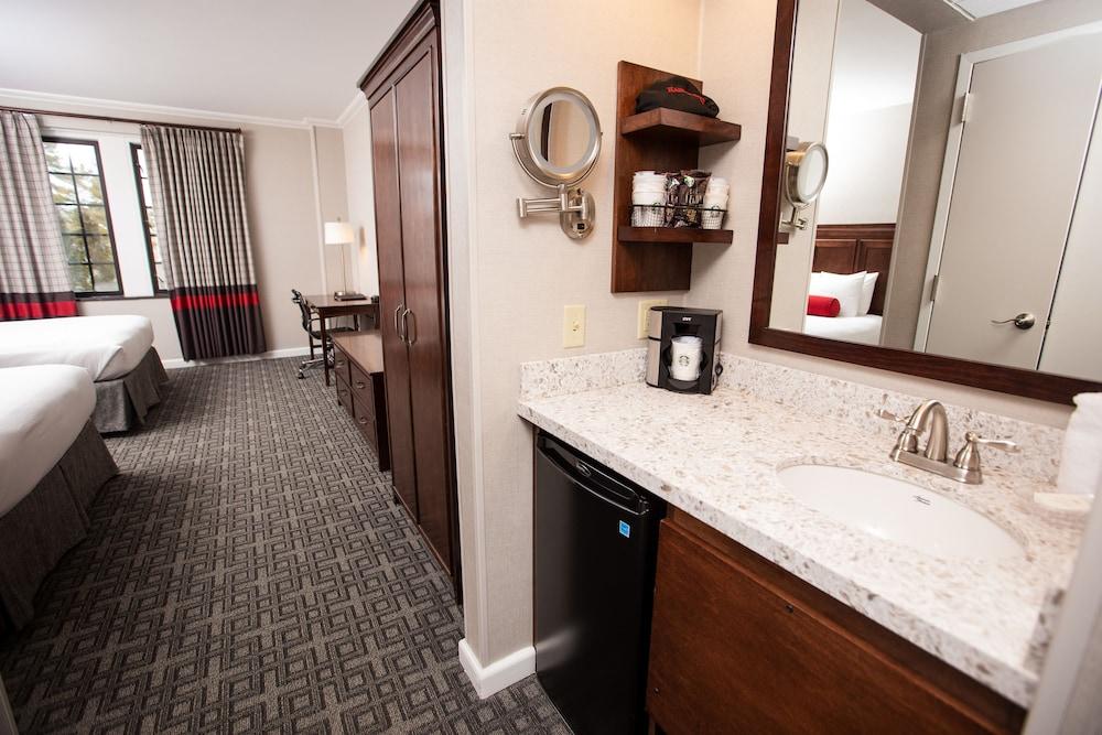 Biddle Hotel and Conference Center photo 7