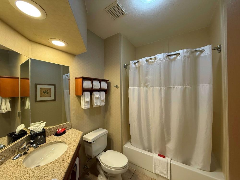 SureStay by Best Western Forsyth Decatur photo 8