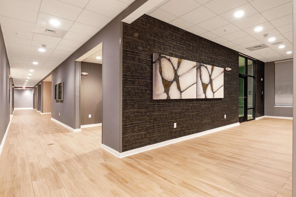 Hampton Inn & Suites Columbia Killian Road photo 4
