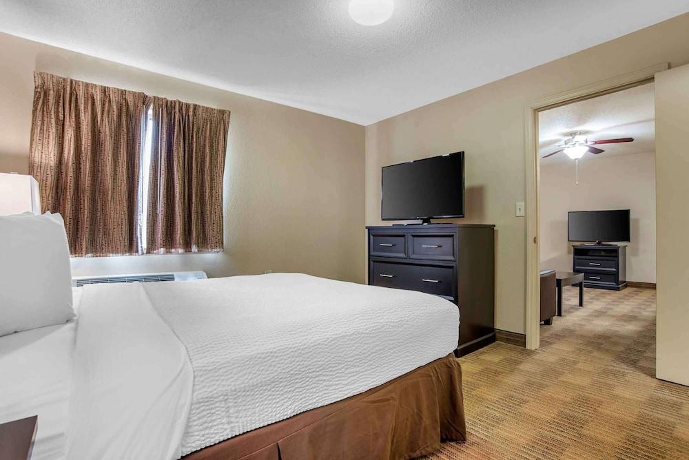 Suburban Studios Montgomery East I-85 photo 14