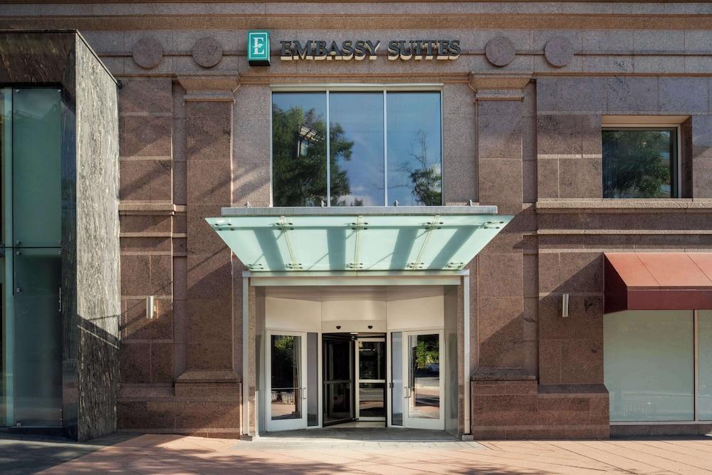 Embassy Suites by Hilton Washington DC Chevy Chase Pavilion photo 39