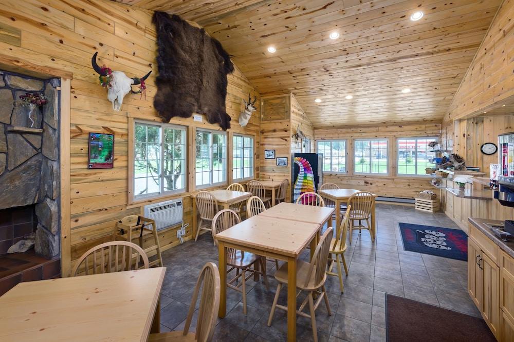 Rock Crest Lodge And Cabins photo 6