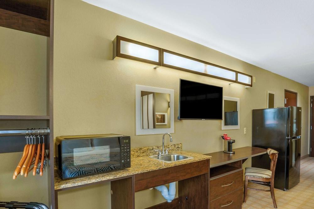 Studio 6 Suites - Breaux Bridge, La photo 5