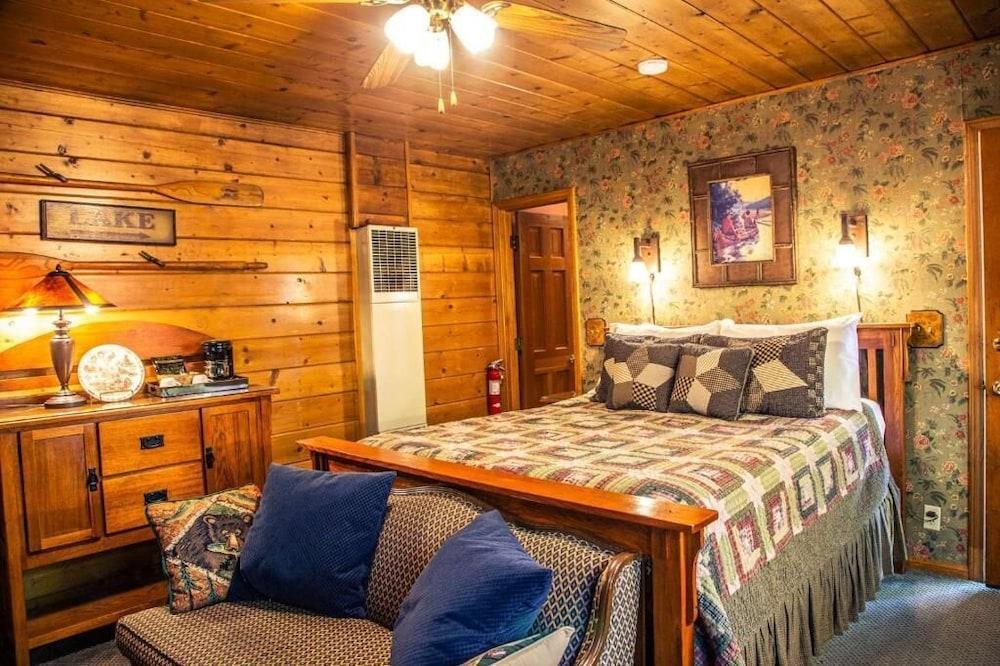 Eagle's Nest Lodge photo 26