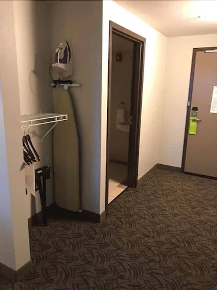 Holiday Inn Bloomington - Normal by IHG photo 22