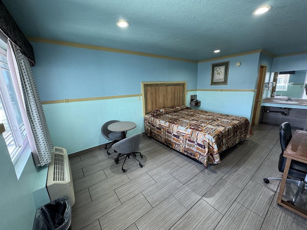 Dream Inn photo 19